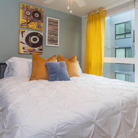 Self Check-In-Washer-Dryer-4Ksmart Tv-King Bed-Gym 터코마 외부 사진