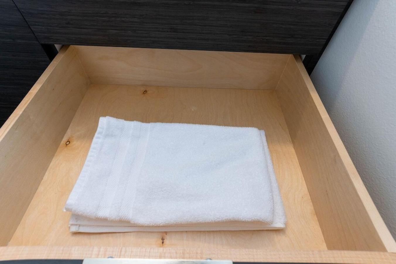 Self Check-In-Washer-Dryer-4Ksmart Tv-King Bed-Gym 터코마 외부 사진